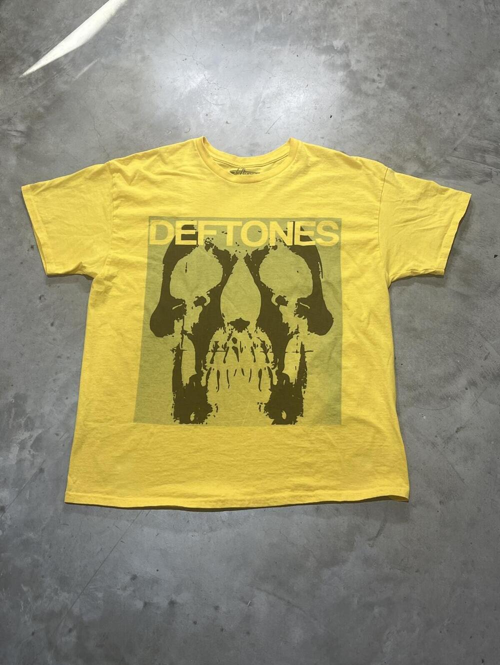 Deftones Preowned XL T-shirt - Picture 2 of 5